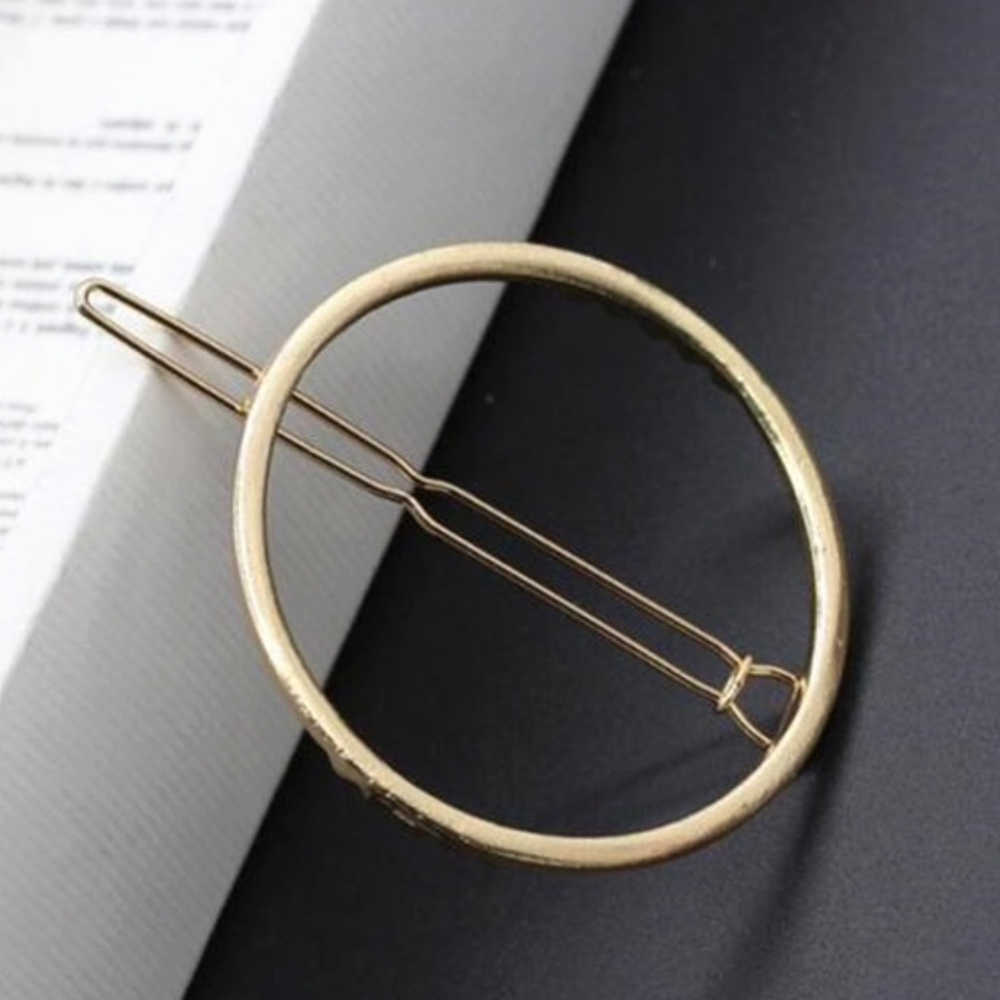 Gold circle Hair Clip, Hair Pin, Hair Barrette - Picture 6 of 6
